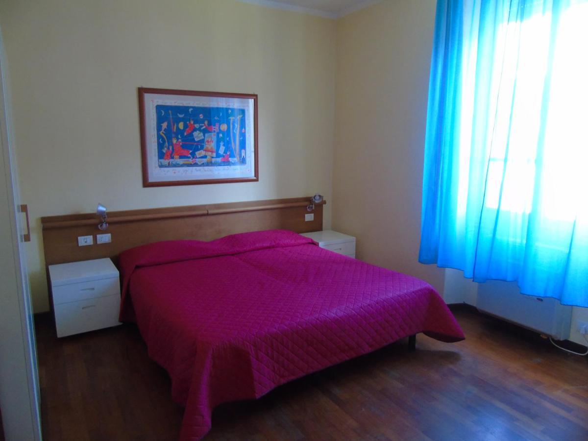Affittacamere Bel Sole Боргето ди Вара Екстериор снимка
